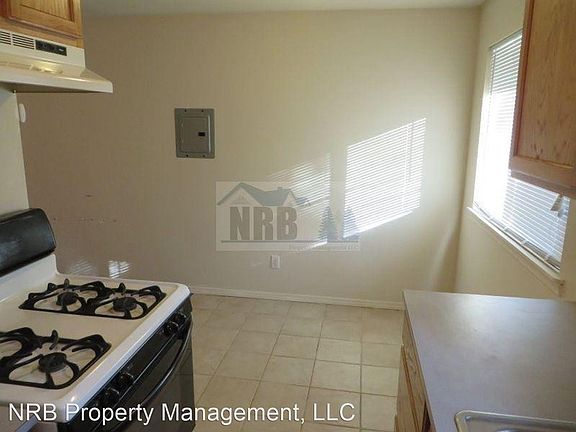5th image of 14420 Grant Ave SW APT 2