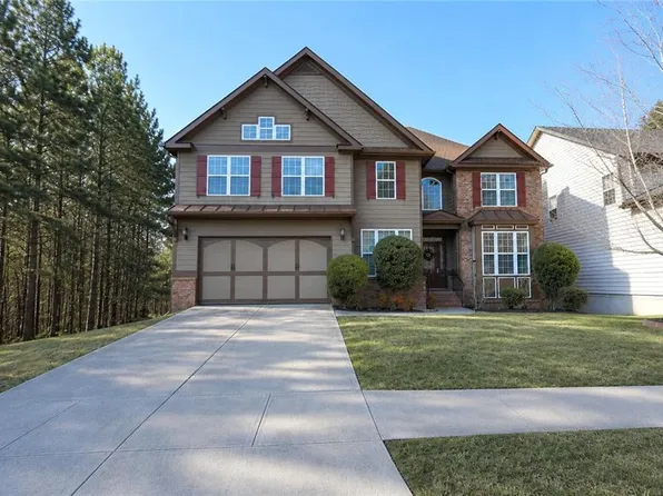 460 Chandler Bluff Ct, Grayson, GA 30017