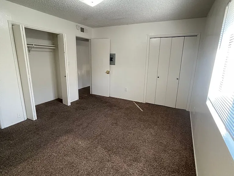 M13- 2820 N. Halfmoon Dr. — Photo 6