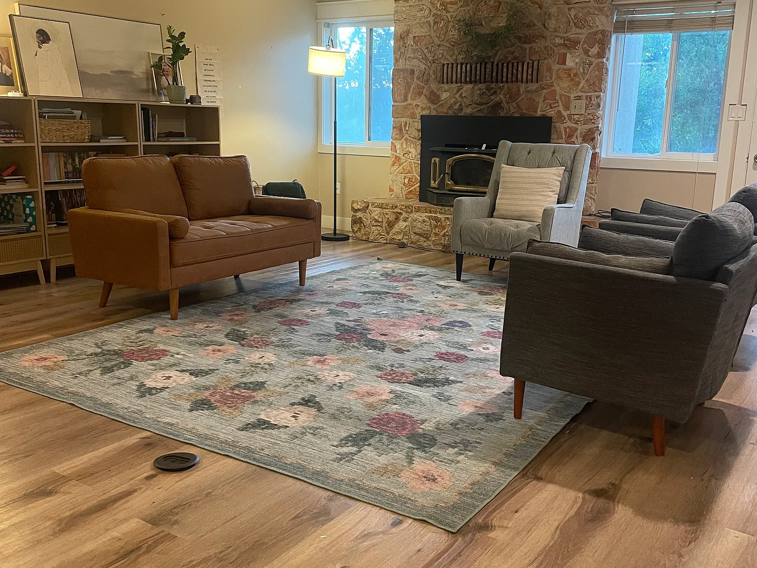 4 bed, 4300 sqft, $3,995 — Photo 3