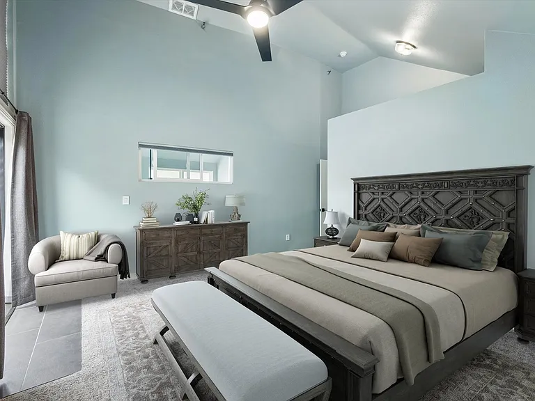 225 N Lincoln St #6 — Photo 4