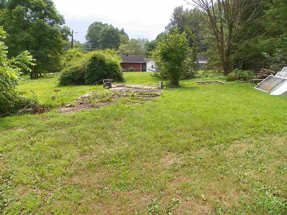 2nd image of 5120 Lake Bonita Rd
