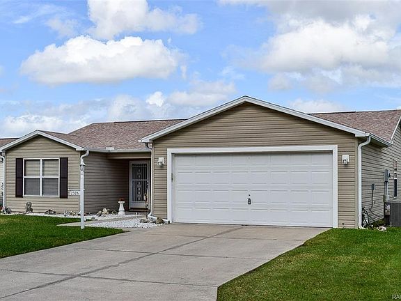 2nd image of 2526 Privada Dr
