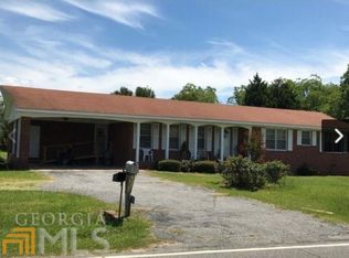 191 S 6th St NW, Cochran, GA 31014