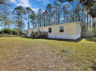 24 Lois Ave, Inglis, FL 34449