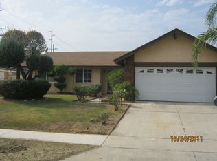 9680 Emerald Ct, Fontana, CA 92335