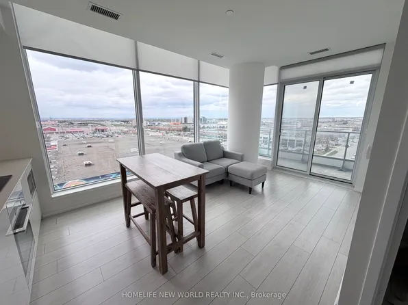 5 Buttermill Ave #906, Vaughan, ON L4K 3X4