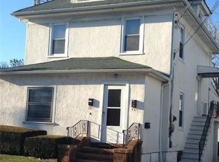 13934 247th St, Jamaica, NY 11422