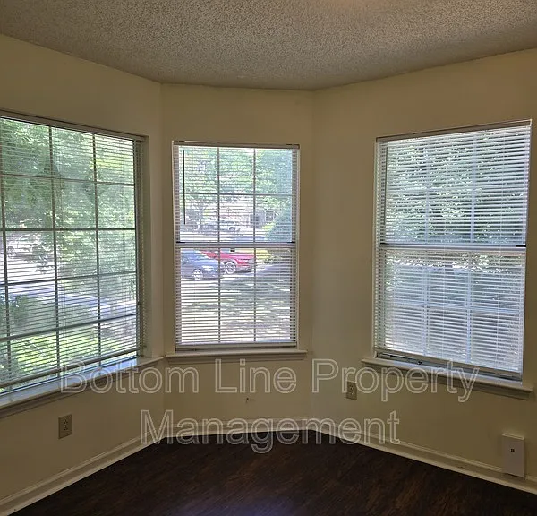 6108 Gray Gate Ln #G — Photo 10
