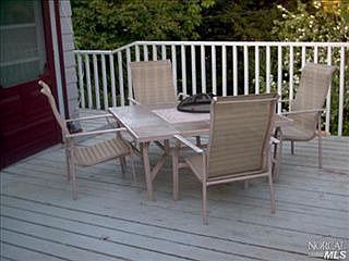 5th image of 196 Edgemont Ave