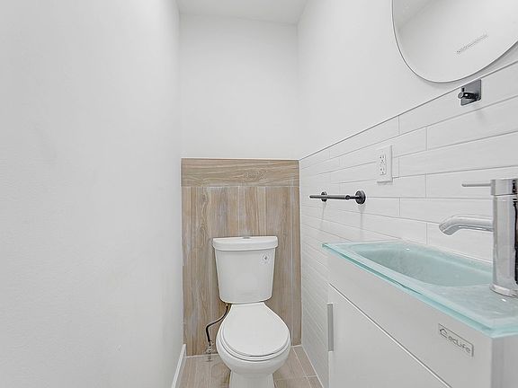 4th image of 194-47 113th Ave