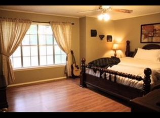 206 County Road 3668, Center, TX 75935