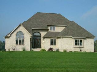 2052 Osprey Dr, Ypsilanti, MI