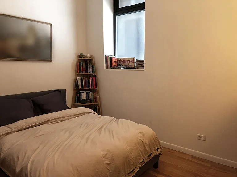 1855 N Washtenaw Ave #1R — Photo 11