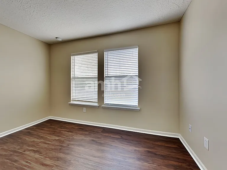 2859 Pebblewood Ln — Photo 16