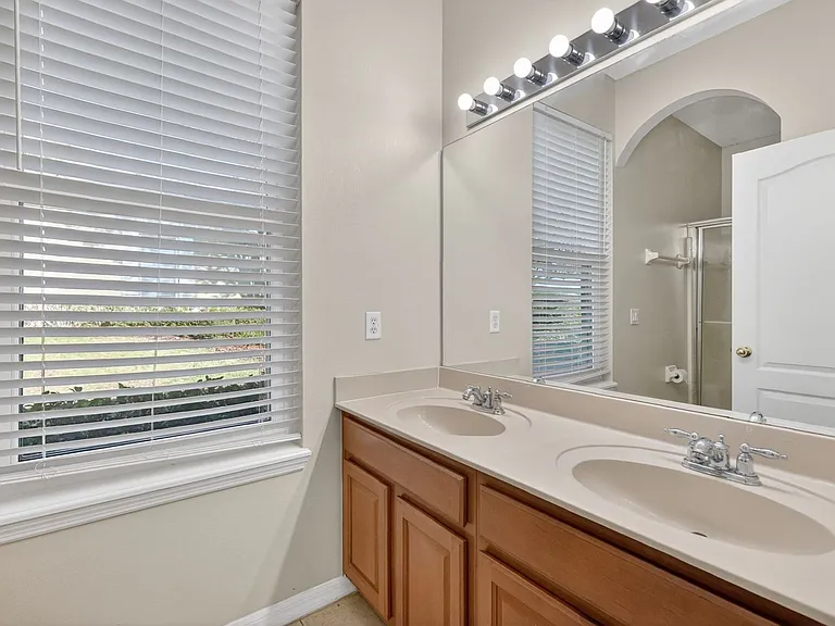 34430 Tuscany Ave — Photo 16