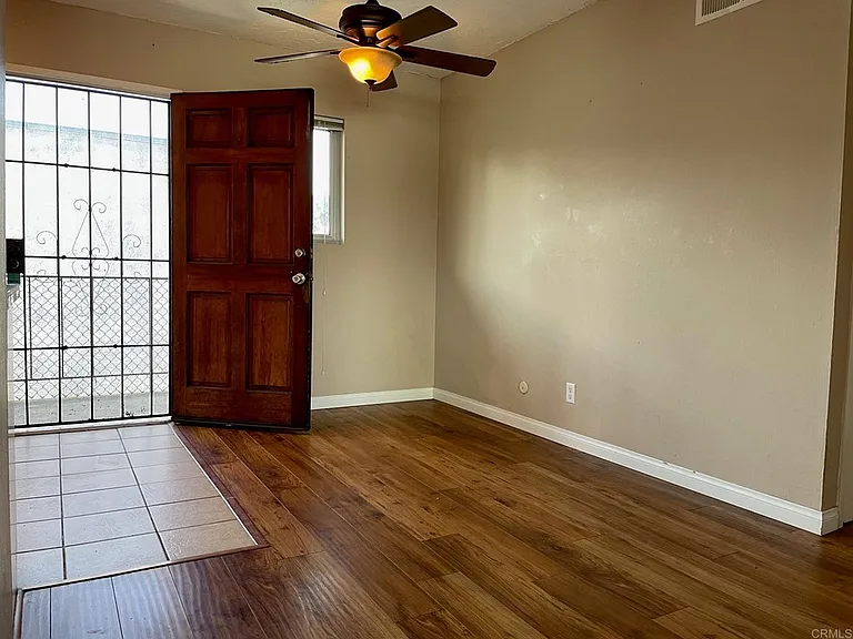 4875 Cole St — Photo 9