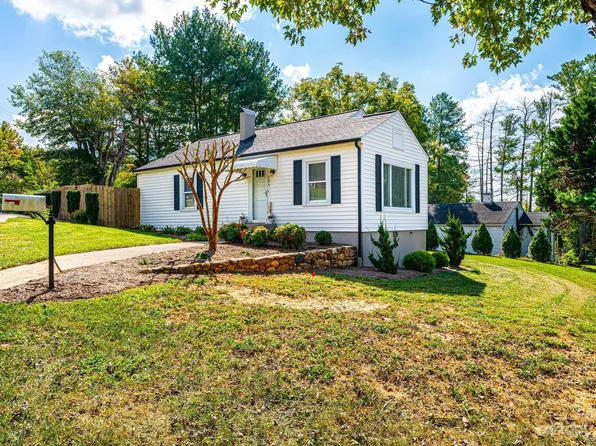 104 Kincaid Hill Dr, Lenoir, NC 28645