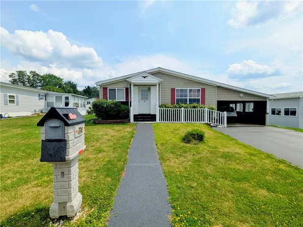 74 Retirement Dr, Horseheads, NY 14845