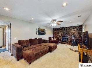 12928 Corby St, Omaha, NE 68164