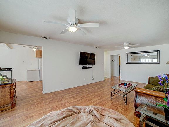 5th image of 6237 Shenandoah Dr