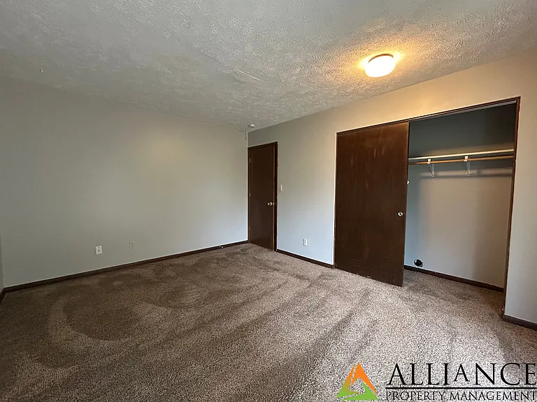 2423 Buttonwood Dr — Photo 16