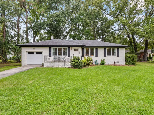 1804 Christian Rd, Charleston, SC 29407
