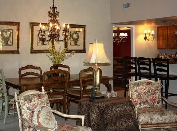 4th image of 533 Shadowcrest Ln