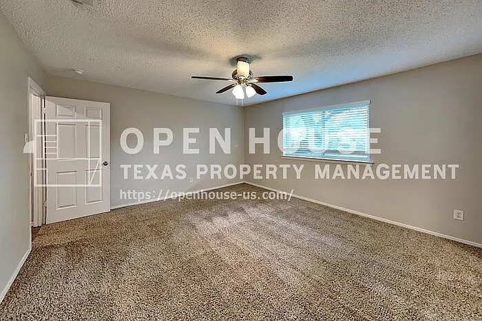 2137 Mountainview Dr — Photo 10