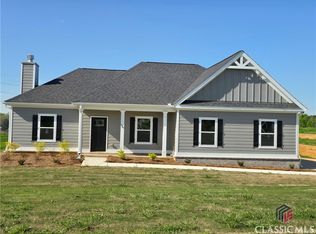 1060 Madison Hills Dr, Madison, GA 30650