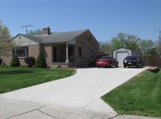 810 S Lynn St, Seymour, IN 47274