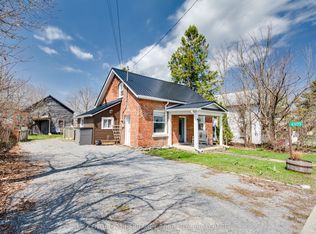 4309 Stagecoach Rd, North Frontenac, ON K0H2T0