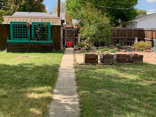 4 bed, 2066 sqft, $3,000 — Photo 4