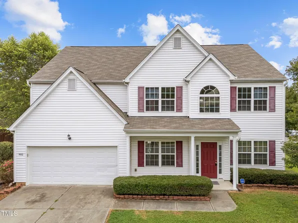 902 Golden Crest Dr, Durham, NC 27704