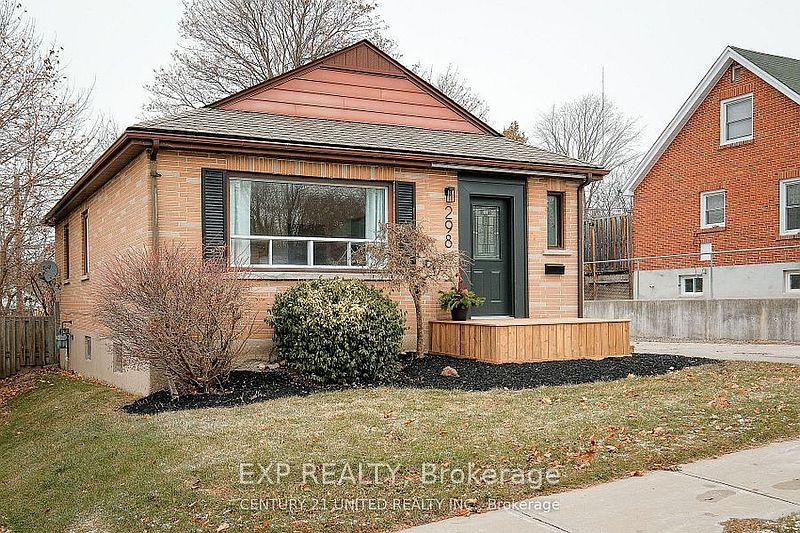 Peterborough House for rent - 5 Bedrooms — photo 33