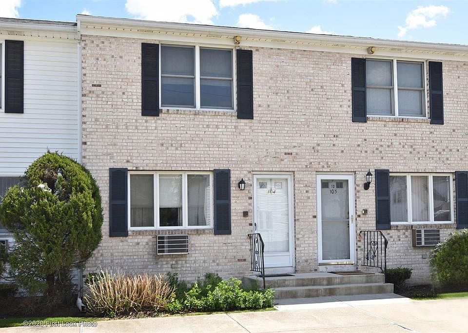 1st image of 13 Packard Ave APT 104
