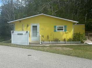 7222 Tropical Dr, Weeki Wachee, FL 34607