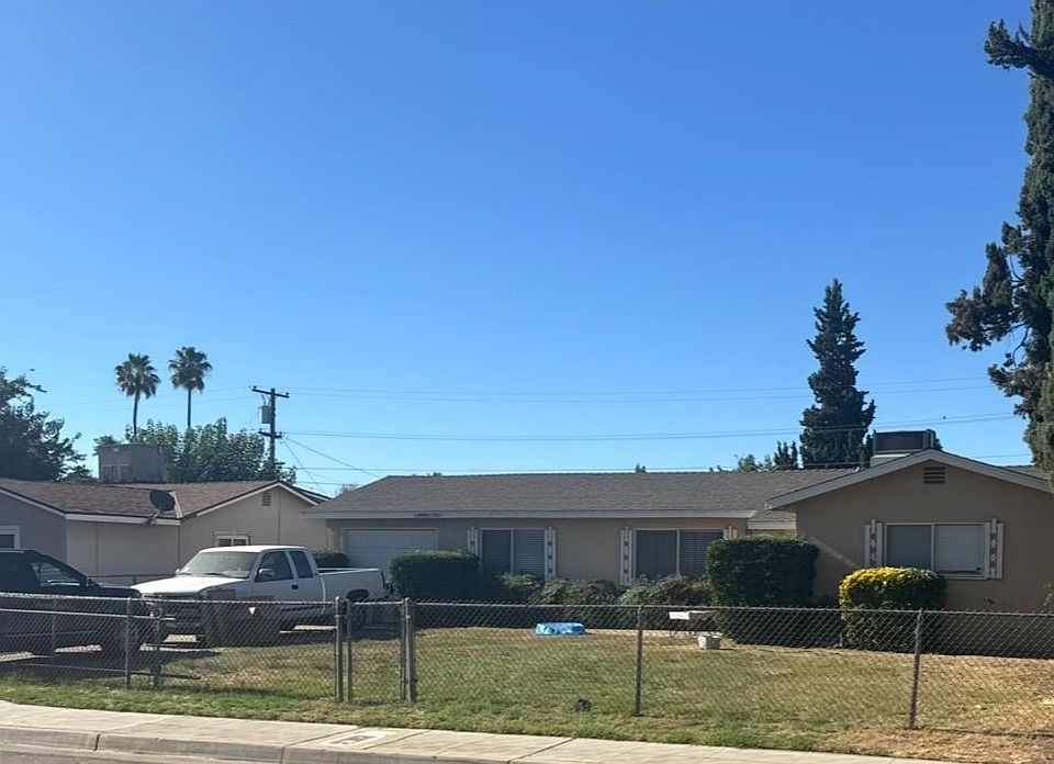 1st image of 3667 W Dayton Ave