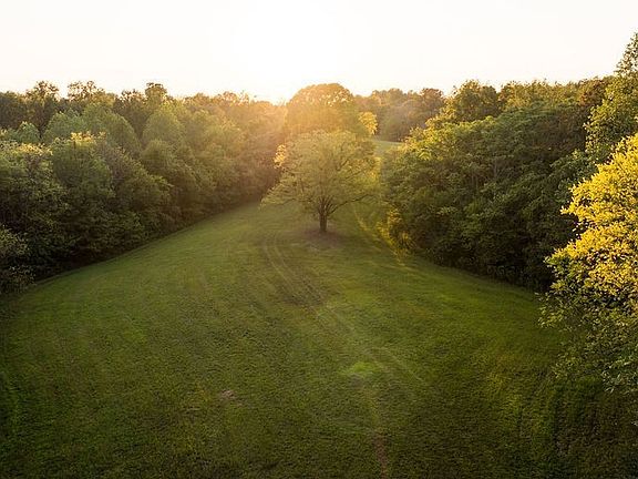 17th image of 3685 Martin Ervin Rd