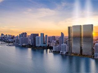 700 NE 24th St #303, Miami, FL 33137