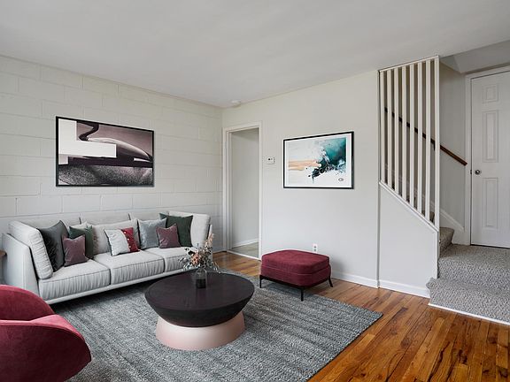 3rd image of 137 Columbia Ave #137