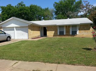 7609 Acapulco Rd, Fort Worth, TX 76112