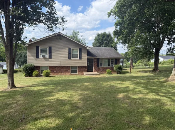 151 Meadow Dr, Gordonsville, TN 38563