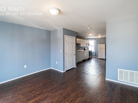 3rd image of 1833 S 22nd St Floor 2