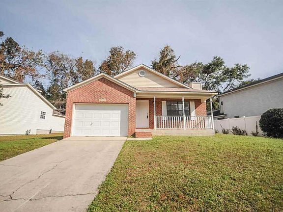 5th image of 4432 Wesley Dr
