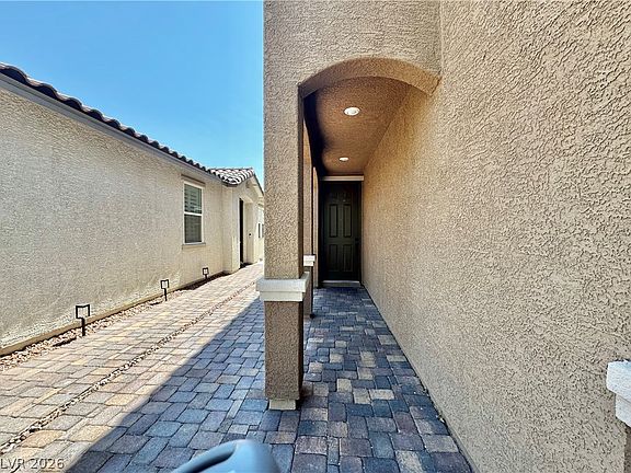 4th image of 4258 Tarim St
