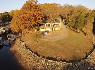 120 Farmington Ln, Mooresville, NC 28117