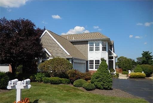 2nd image of 18 Cypress Point Ln