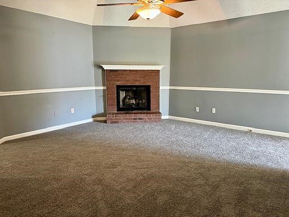 4th image of 9595 Chi Chi Ln