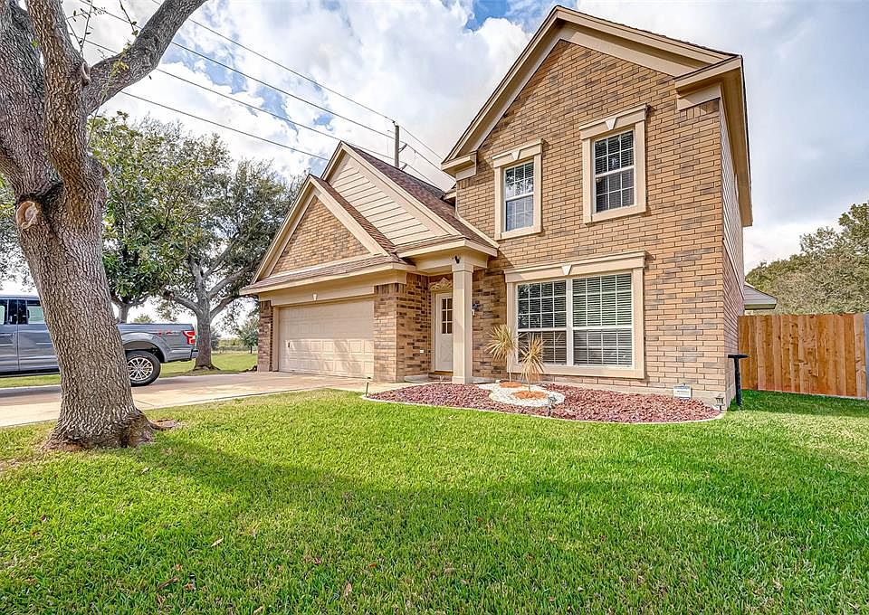 1st image of 2903 Silver Cedar Trl
